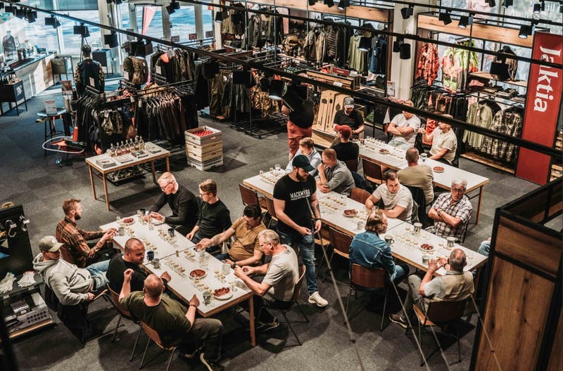 Whiskyprovning_Gin_Västerås.jpg