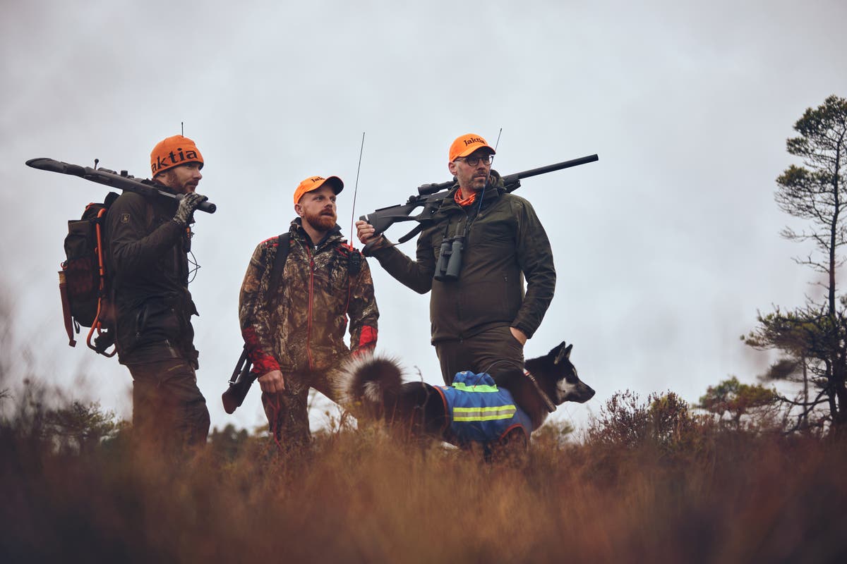 3500px_PINEWOOD_RETRIVIER_ACTIVE___HÄRKILA_MOOSEHUNTER_2.0___DEERHUNTER___BLASER_R8_ULTIMATE_SILENCER___SAKO_85_CARBONWOLF___BOETT_GPSVÄST___SWAROVSKI_EL_RANGE.jpg