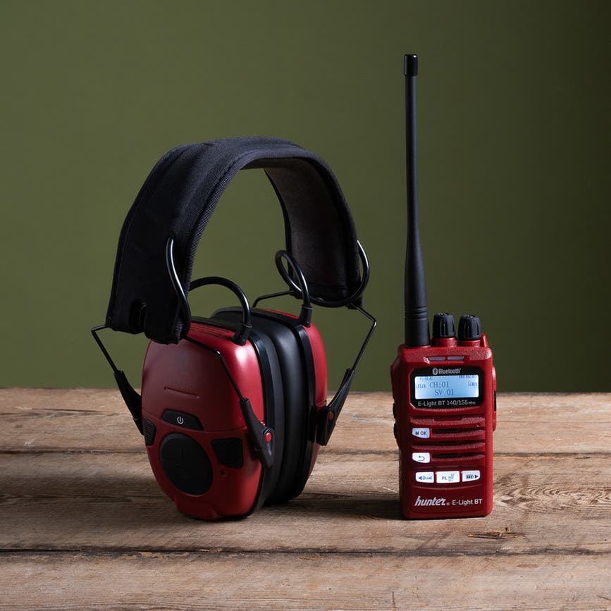wp-content-uploads-2024-08-hunter-jaktradio-e-light-bt-140-155-05.png